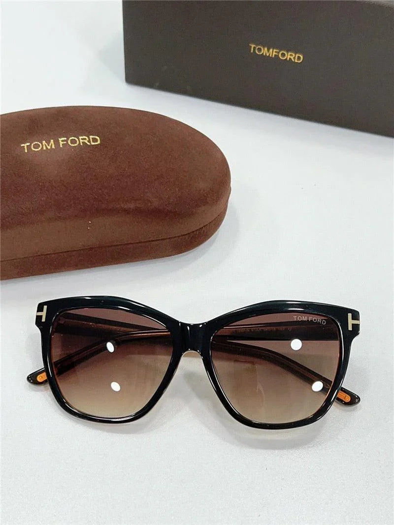 TOM FORD LUCIA TF1087 05D Polarised Sunglasses ✨