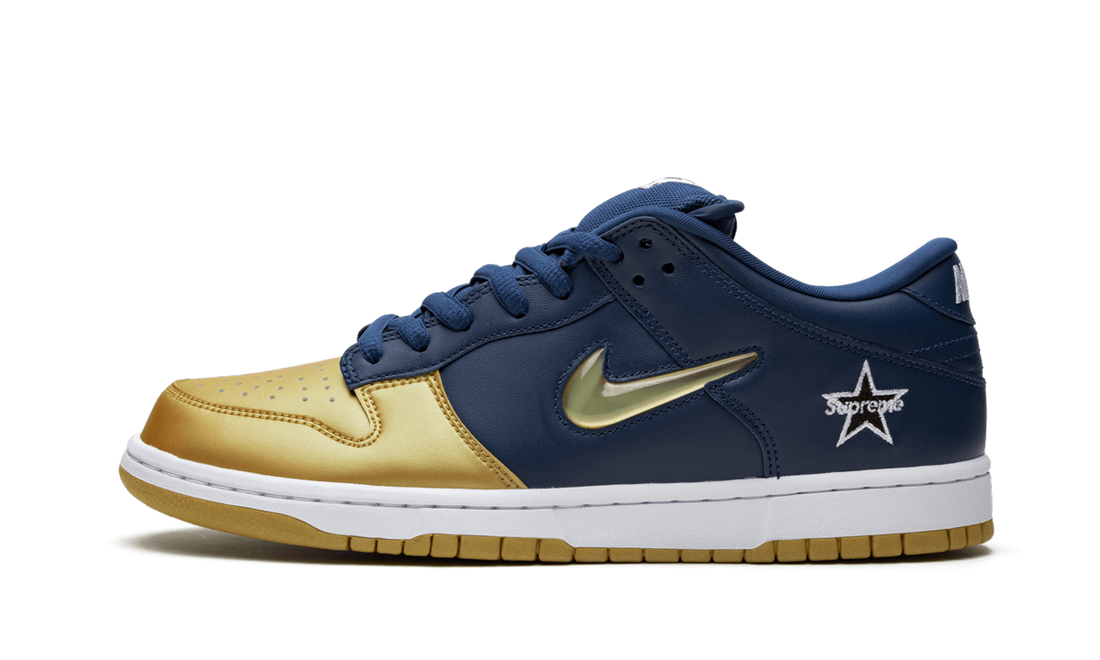 SB Dunk Low "Supreme - Jewel Swoosh Gold/Navy" CK3480 700