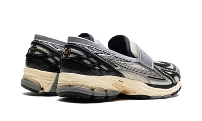 1906L "Silver Metallic Cream" U1906LOB