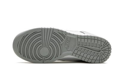 DUNK LOW LX NBHD WMNS "Light Smoke Grey" FB7720 002