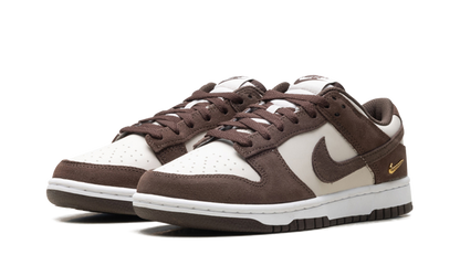 Dunk Low Suede WMNS "Light Orewood Brown / Baroque Brown / White" IO4244 102