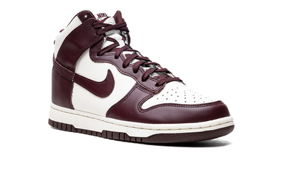 DUNK HIGH WMNS "Burgundy Crush" DD1869 601