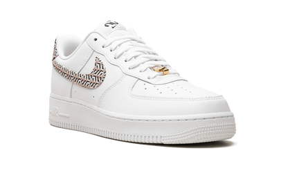 AIR FORCE 1 LO WMNS "United In Victory - White" DZ2709 100