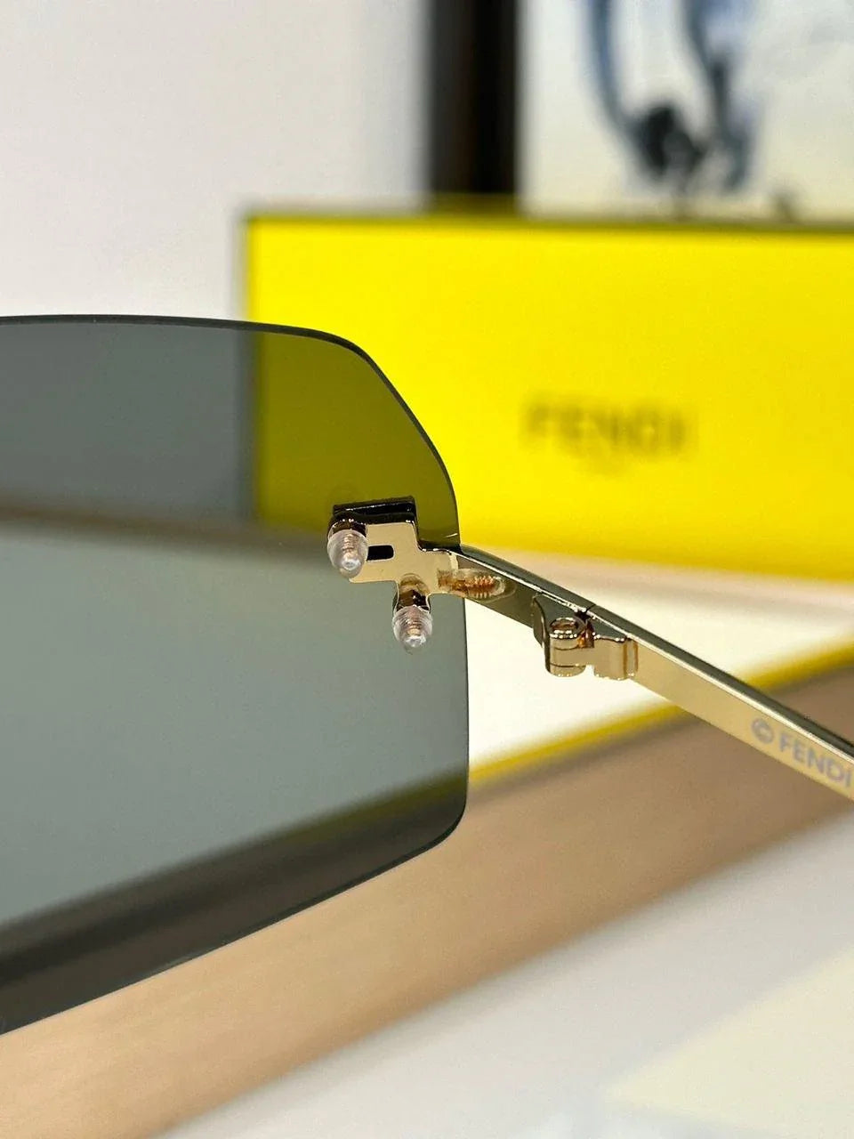 Fendi 2024 First Mask FE 4121 US 28G Shield Sunglasses Women's✨
