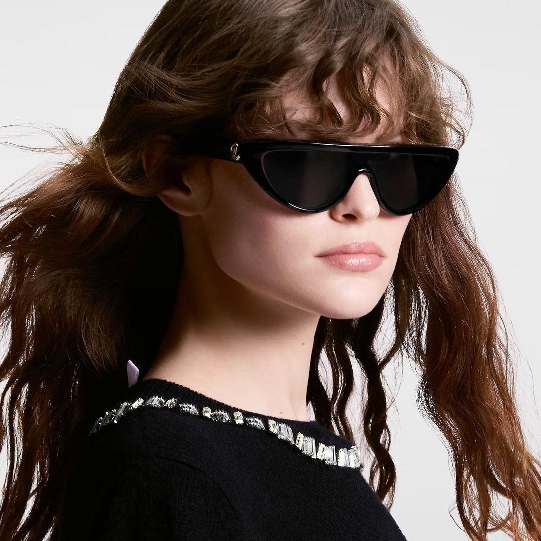 Louis Vuitton  LV Split Cat Eye Sunglasses Z2179U✨