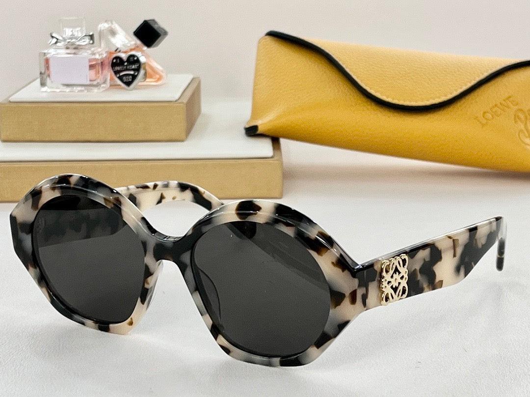 LOEWE Half Moon Women&
