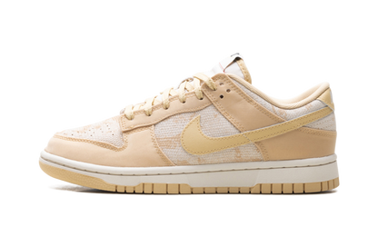 Dunk Low WMNS "Light Orewood Brown" HJ5777 101