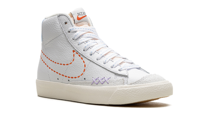 BLAZER MID &