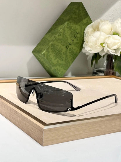 Gucci GG 1561 MASK-SHAPED FRAME unisex Sunglasses ✨