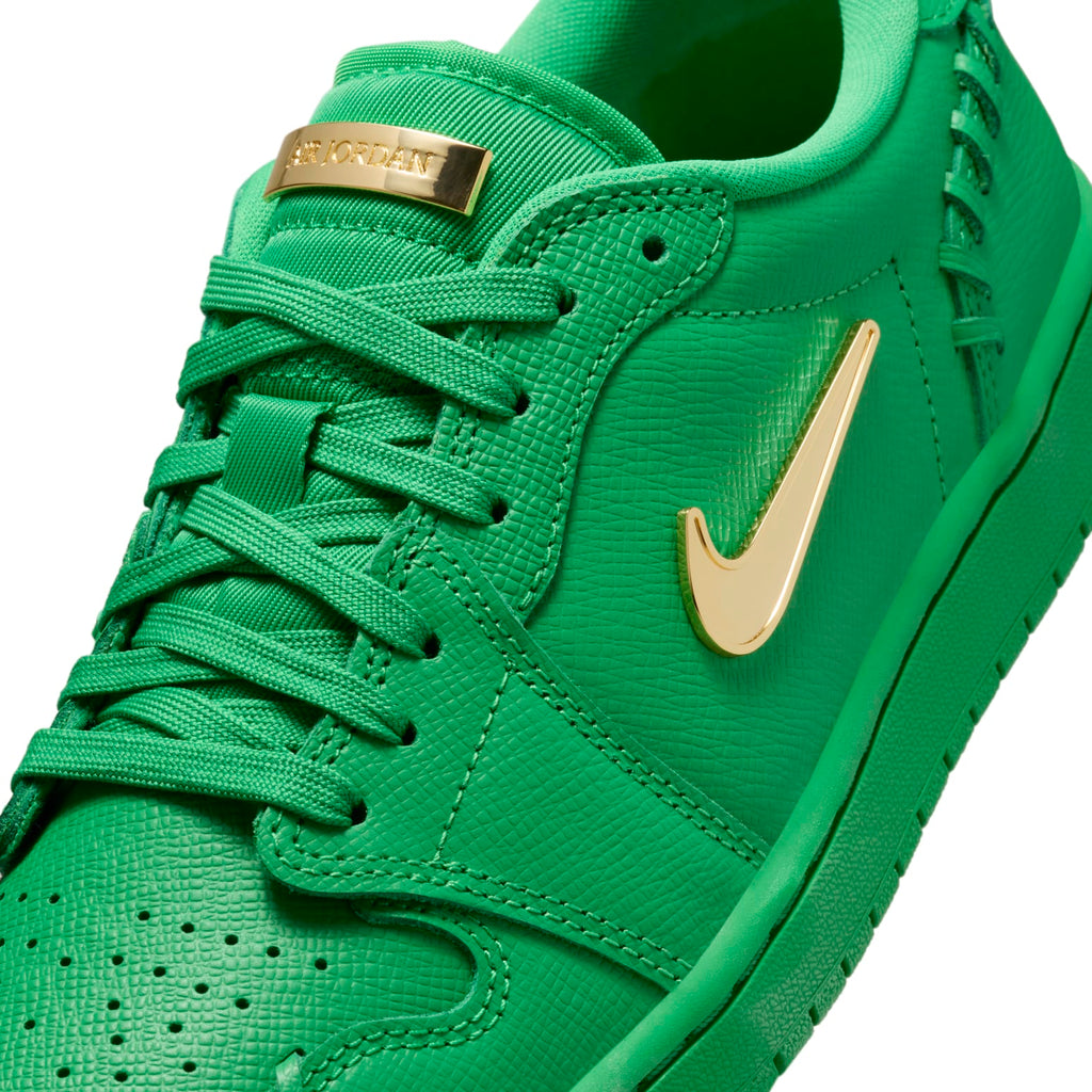 Air Jordan 1 Low ‘Method of Make Lucky Green’
