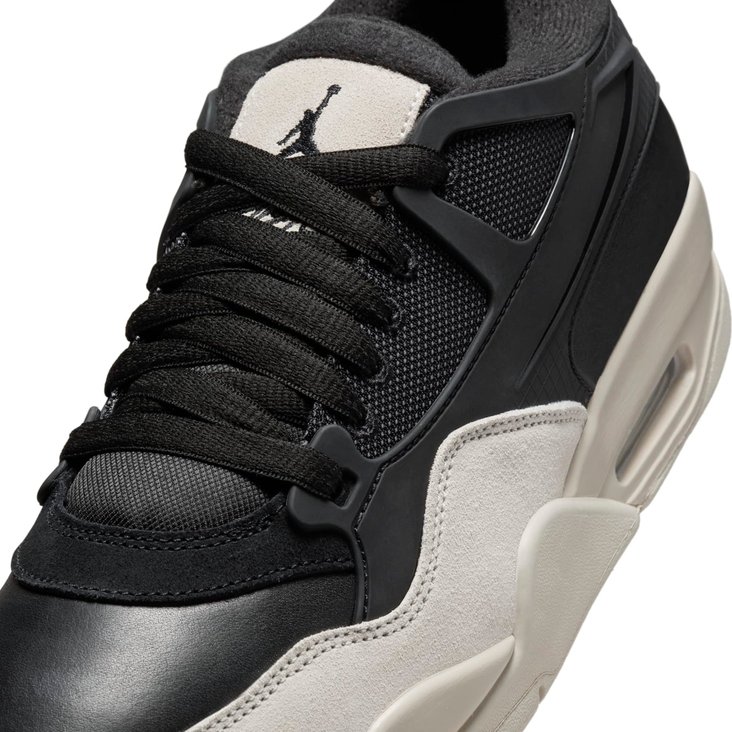 Air Jordan 4 RM ‘Black Light Bone’