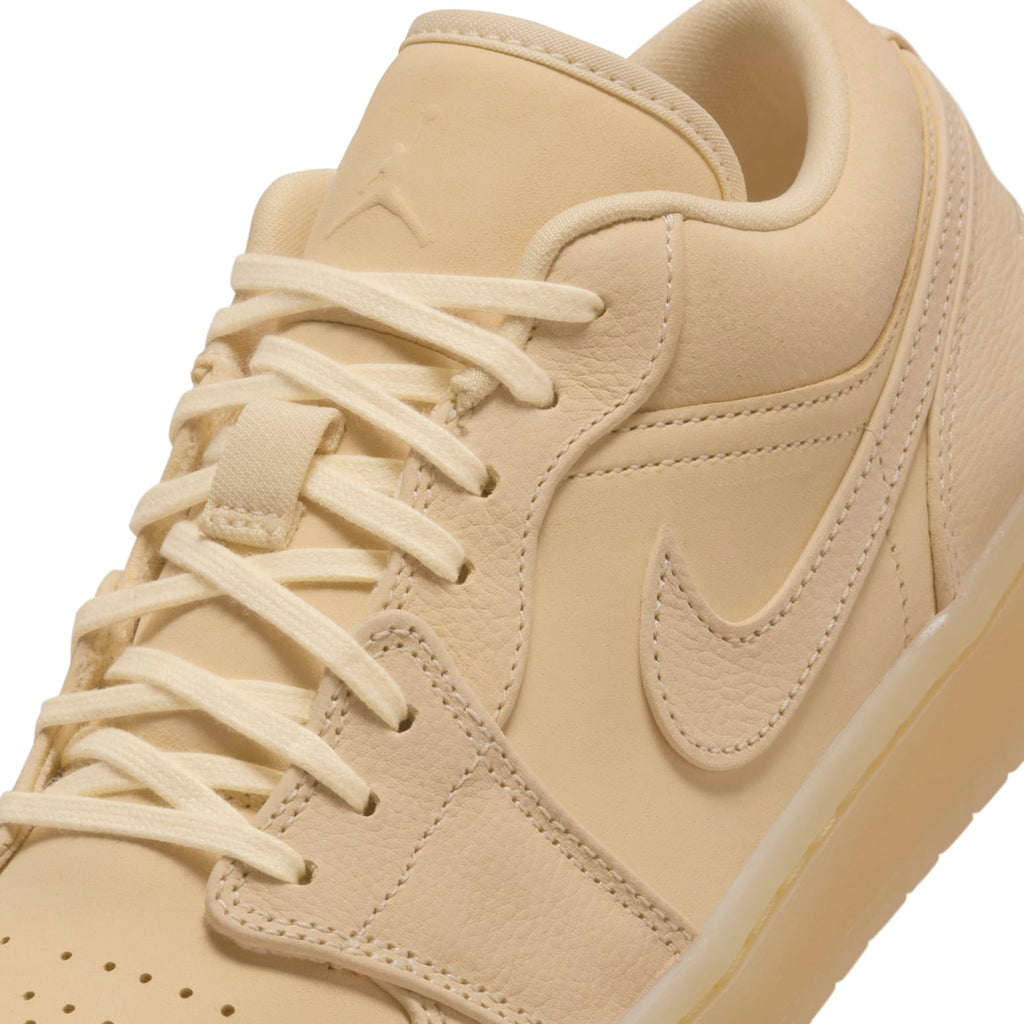 Air Jordan 1 Low SE ‘Sand’