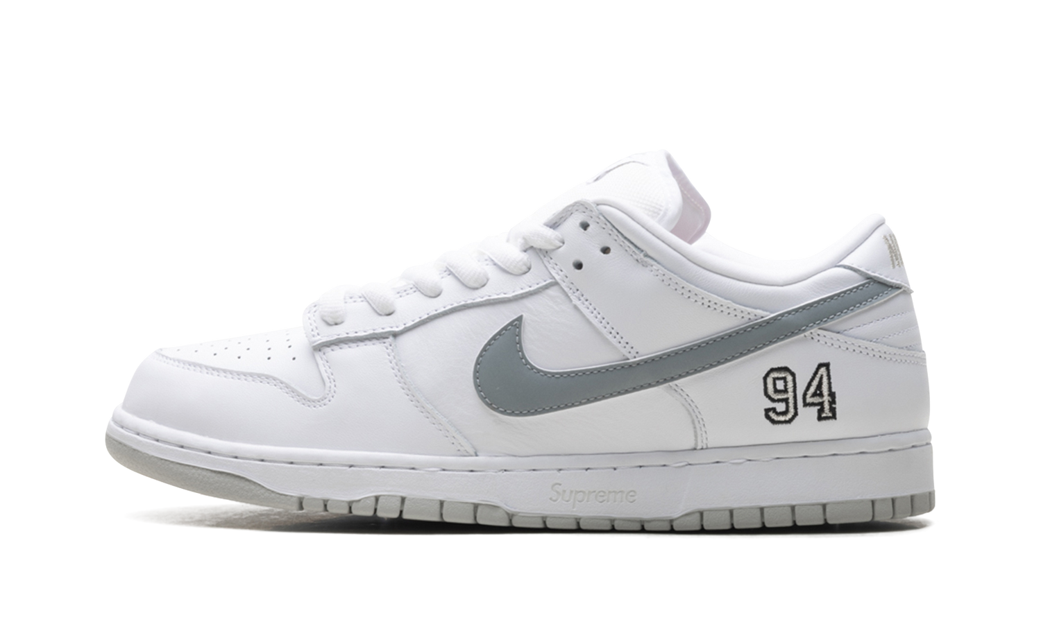 SB Dunk Low "Supreme - White" HQ8487 100