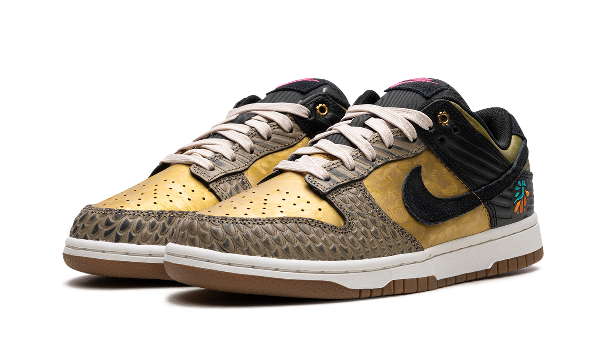 DUNK LOW WMNS "Dia De Los Muertos" FQ8148 010