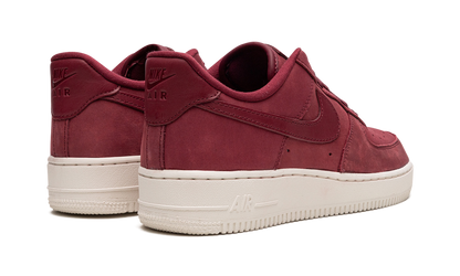 AIR FORCE 1 LO MNS WMNS "Team Red" DR9503 600