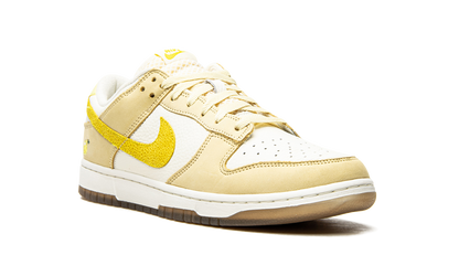 DUNK LO MNS WMNS "Lemon Drop" DJ6902 700