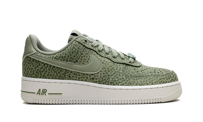 AIR FORCE 1 &
