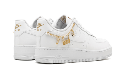 AIR FORCE 1 &