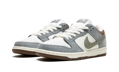 SB Dunk Low "Yuto Horigome" FQ1180 001