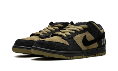 SB Dunk Low "Supreme - Camper Green" HQ8487 300