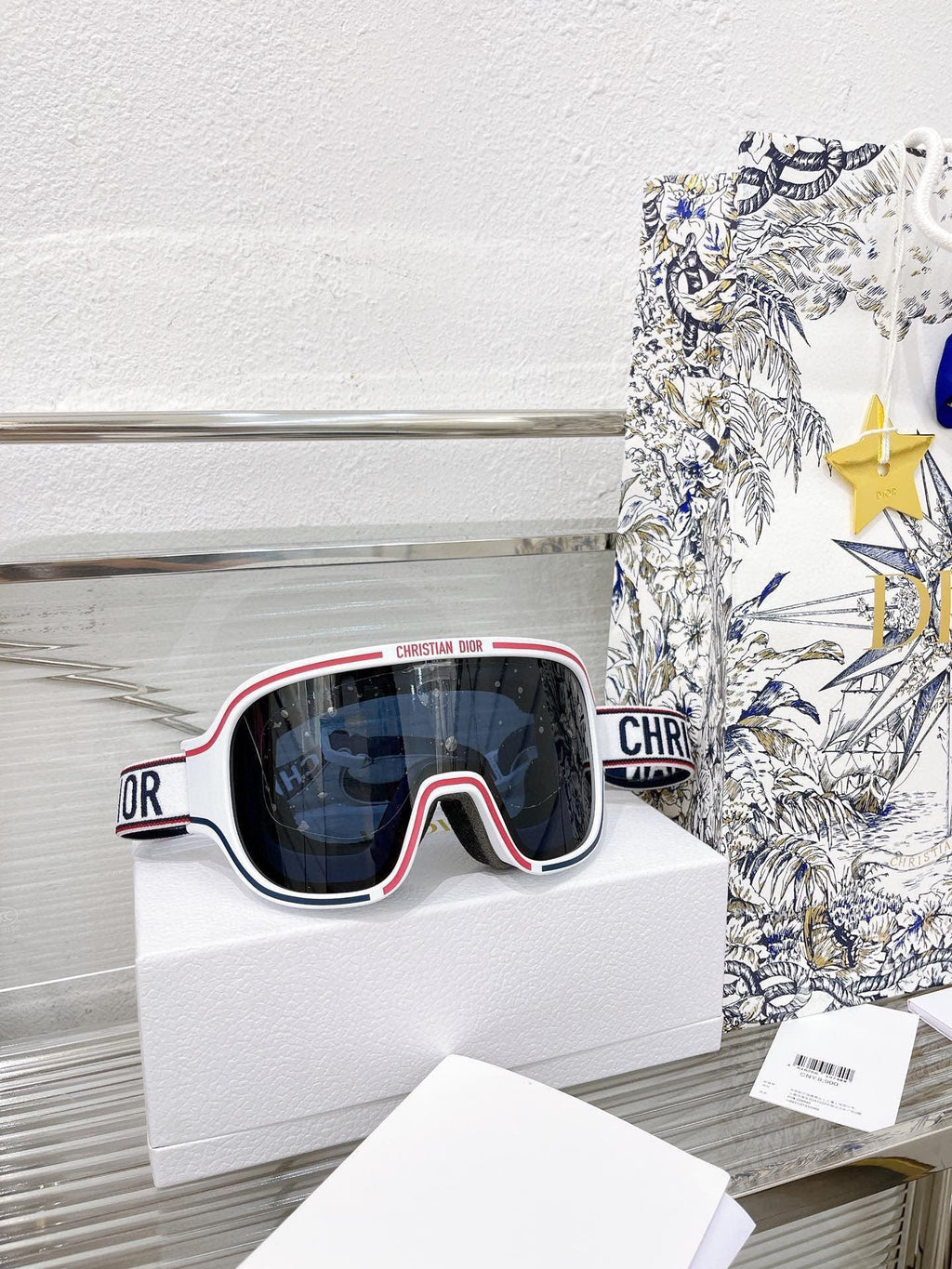 2024 DIOR  DIORALPS M1I White Ski Goggles ❄️