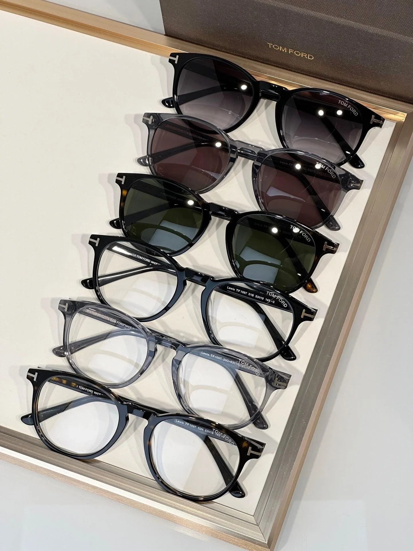 TOM FORD LEWIS TF1097 52N Sunglasses ✨