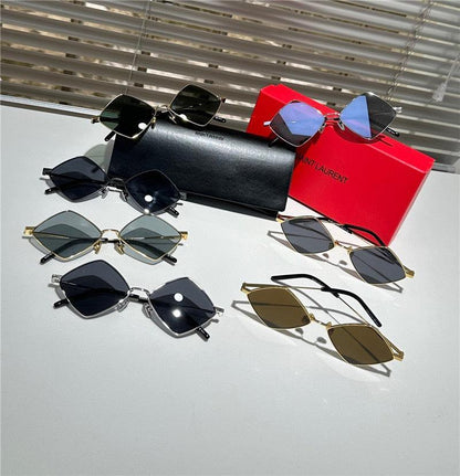 Yves Saint Laurent SL-302 TRIANGULAR JERRY SUNGLASSES✨