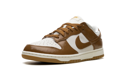 DUNK LOW WMNS "Brown Ostrich" FJ2260 001