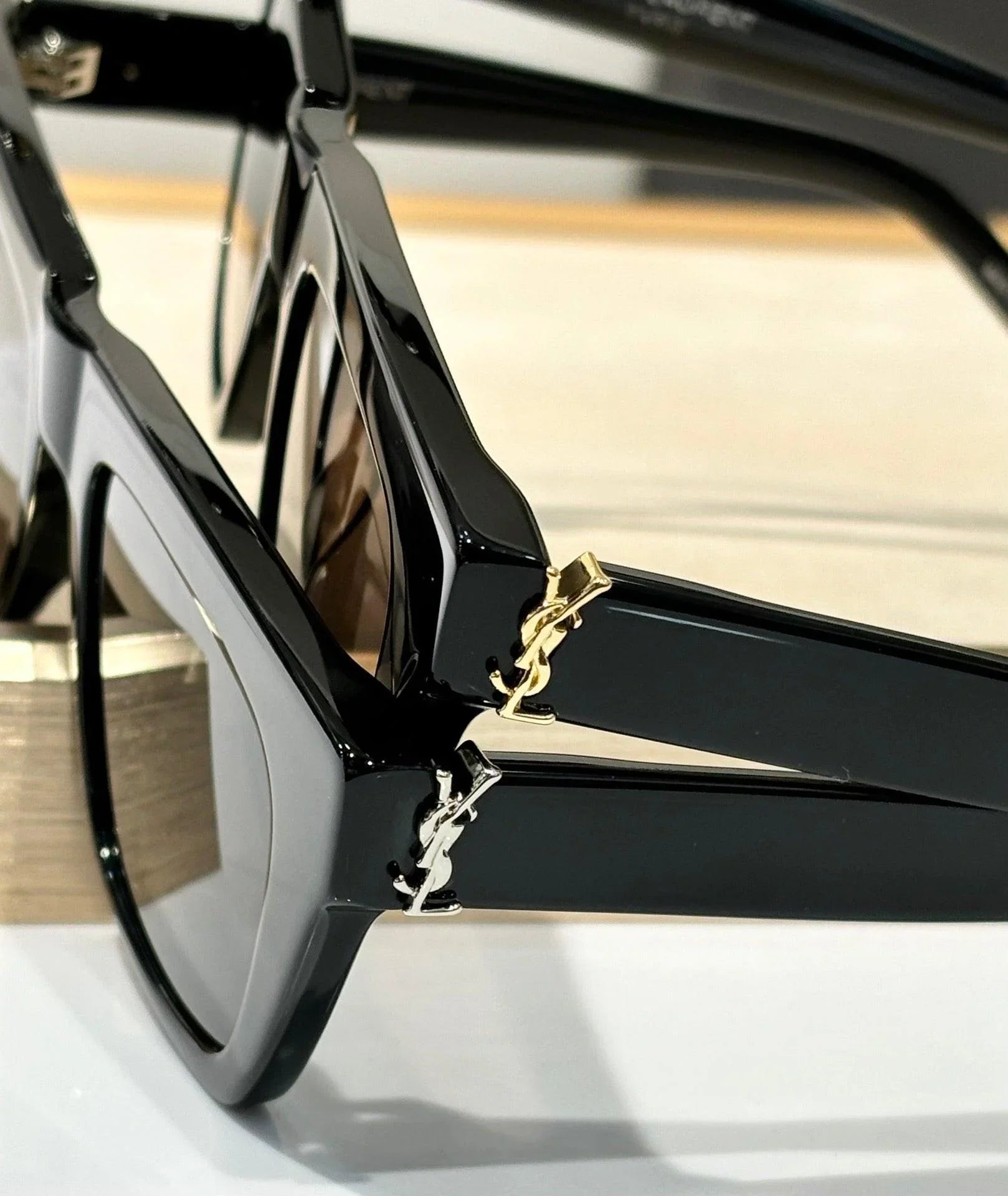 YSL Saint Laurent SL M131 Women's Sunglasses ✨