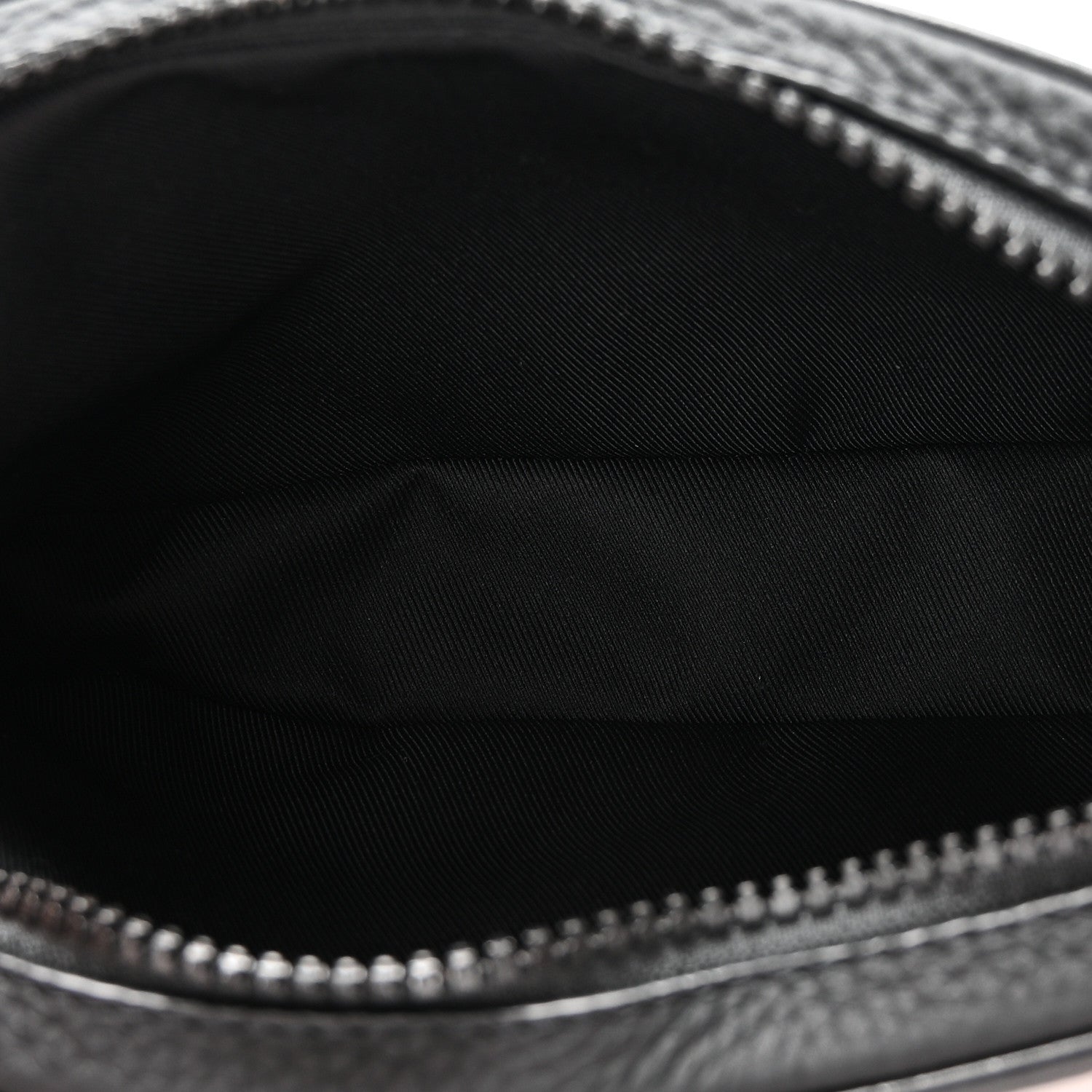 Taurillon Monogram Uniformes Solar Ray Soft Pochette Volga Belt Bag Black