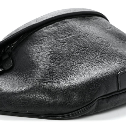 Calfskin Monogram Shadow Discovery Bumbag Black