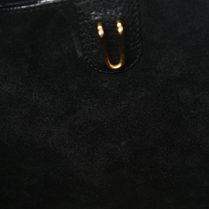 Soft Grained Calfskin Sangle Bucket Bag Black