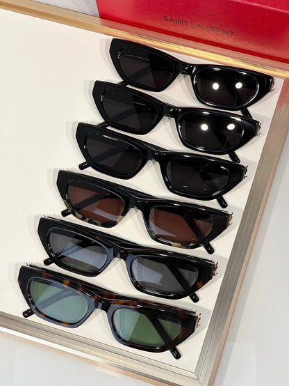 YSL Saint Laurent SL M126 cat-eye sunglasses ✨