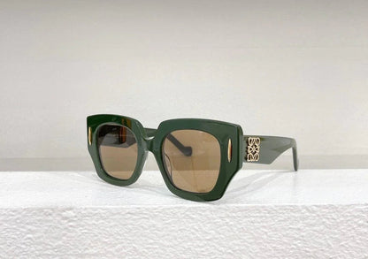 LOEWE Screen Women&