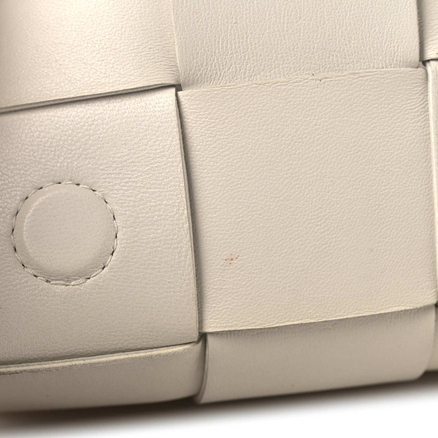 Nappa Maxi Intreccio The Belt Cassette Bag White