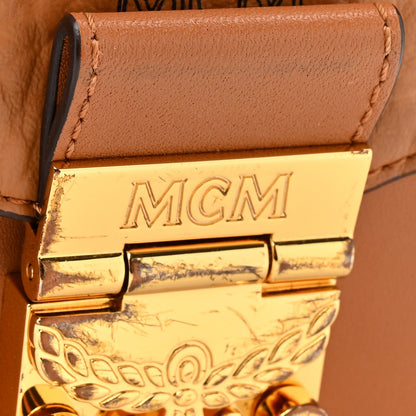 Visetos Small Millie Crossbody Belt Bag Cognac