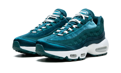 AIR MAX 95 MNS WMNS "Green Velvet" DZ5226 300