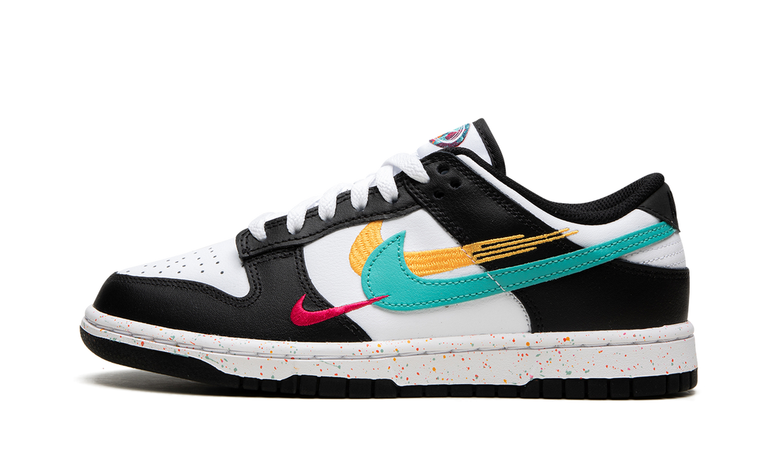 DUNK LO MNS WMNS "Lunar New Year - Multi-Swoosh" FD4623 131