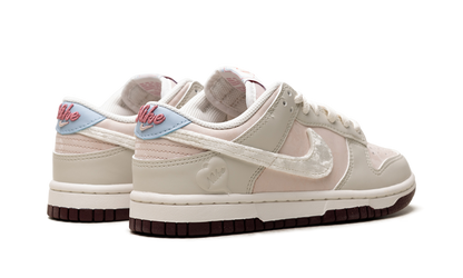 Nike Dunk Low WMNS "Valentine&