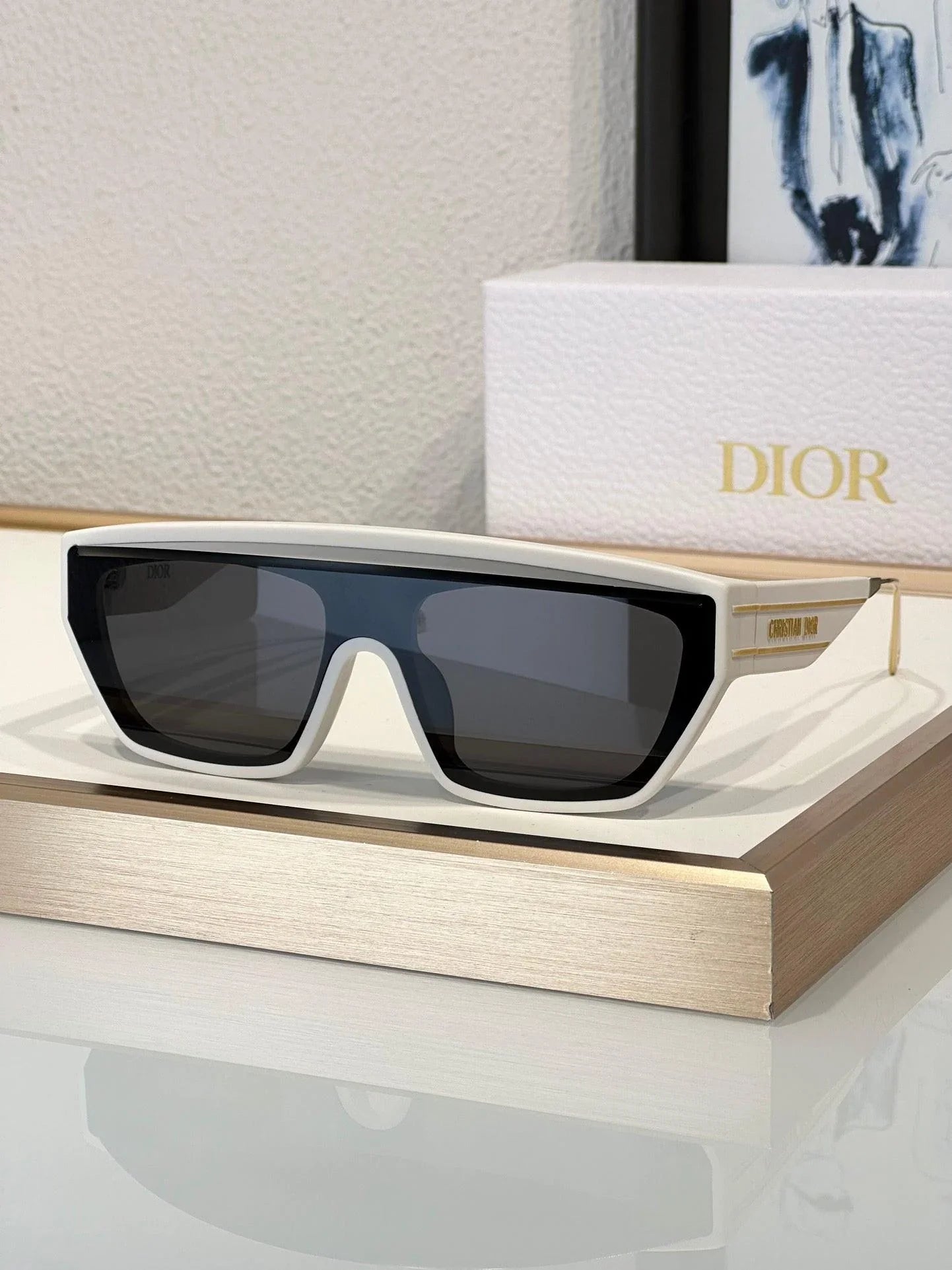 DIOR HOMME DiorClub M7U Women's Sunglasses✨