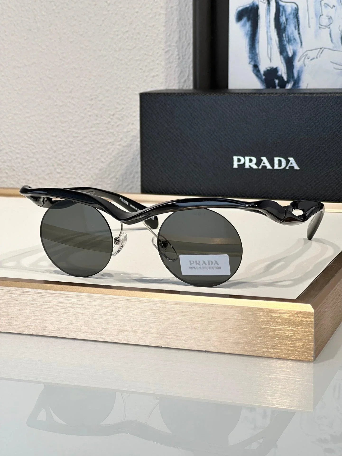 PRADA PR A18S - BLACK-PEACH-GREEN | SUNGLASSES Unisex  🟥