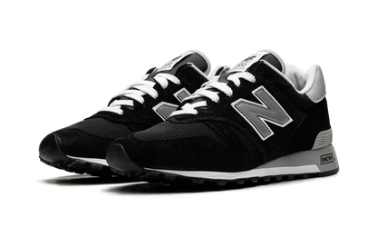 1300 "MiUSA Black" U1300BK