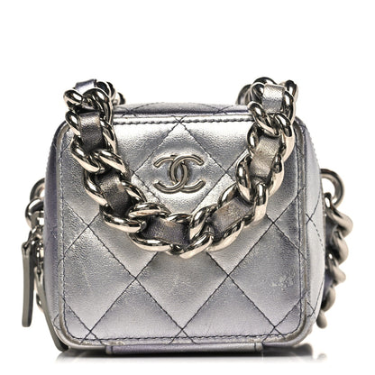 Gradient Metallic Lambskin Quilted Like A Wallet Clutch With Chain Silver Purple