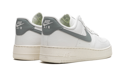 AIR FORCE 1 &