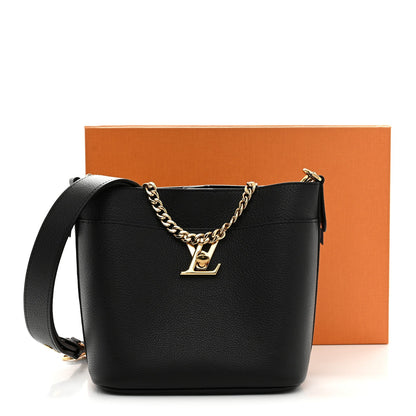 Calfskin Lock and Walk Bucket Black