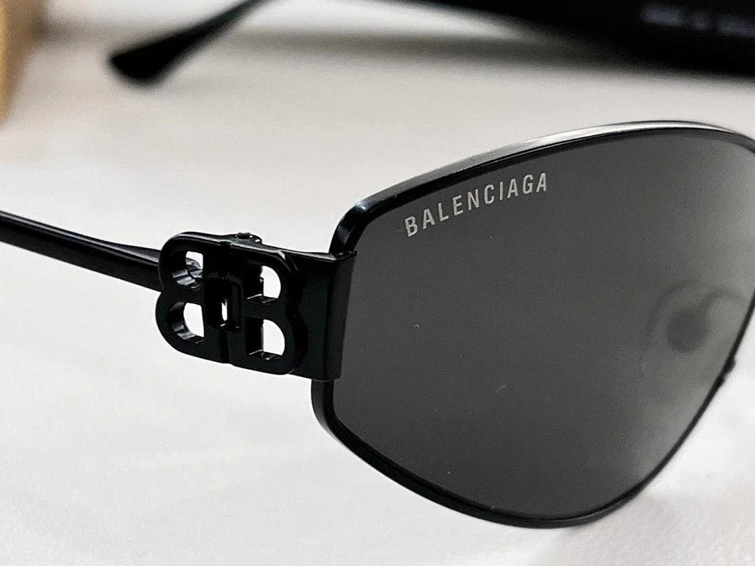 BALENCIAGA MERCURY OVAL Sunglasses 🖤