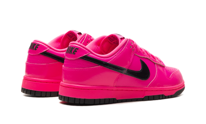 Dunk Low WMNS "Pink Blast" IV2040 600