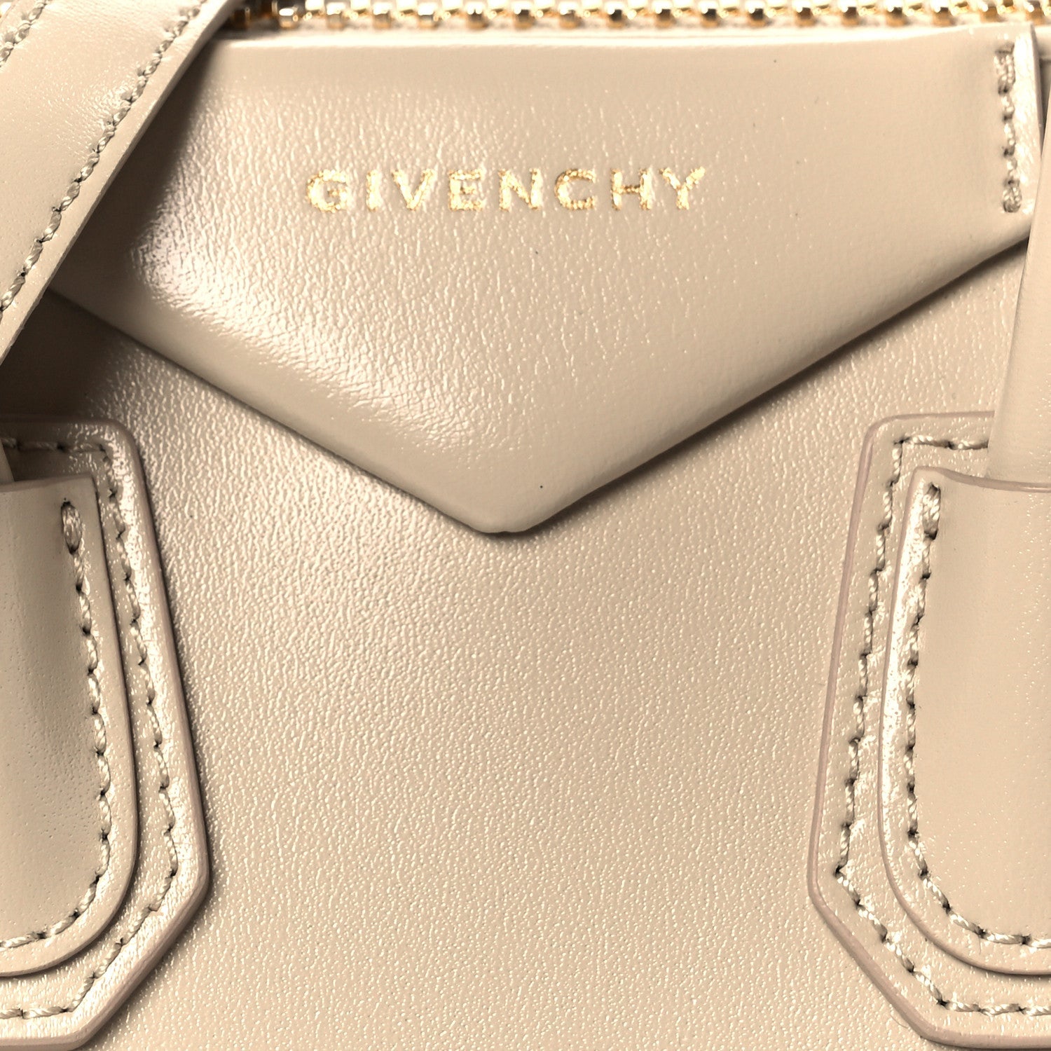 Smooth Calfskin Mini Antigona Beige Buff