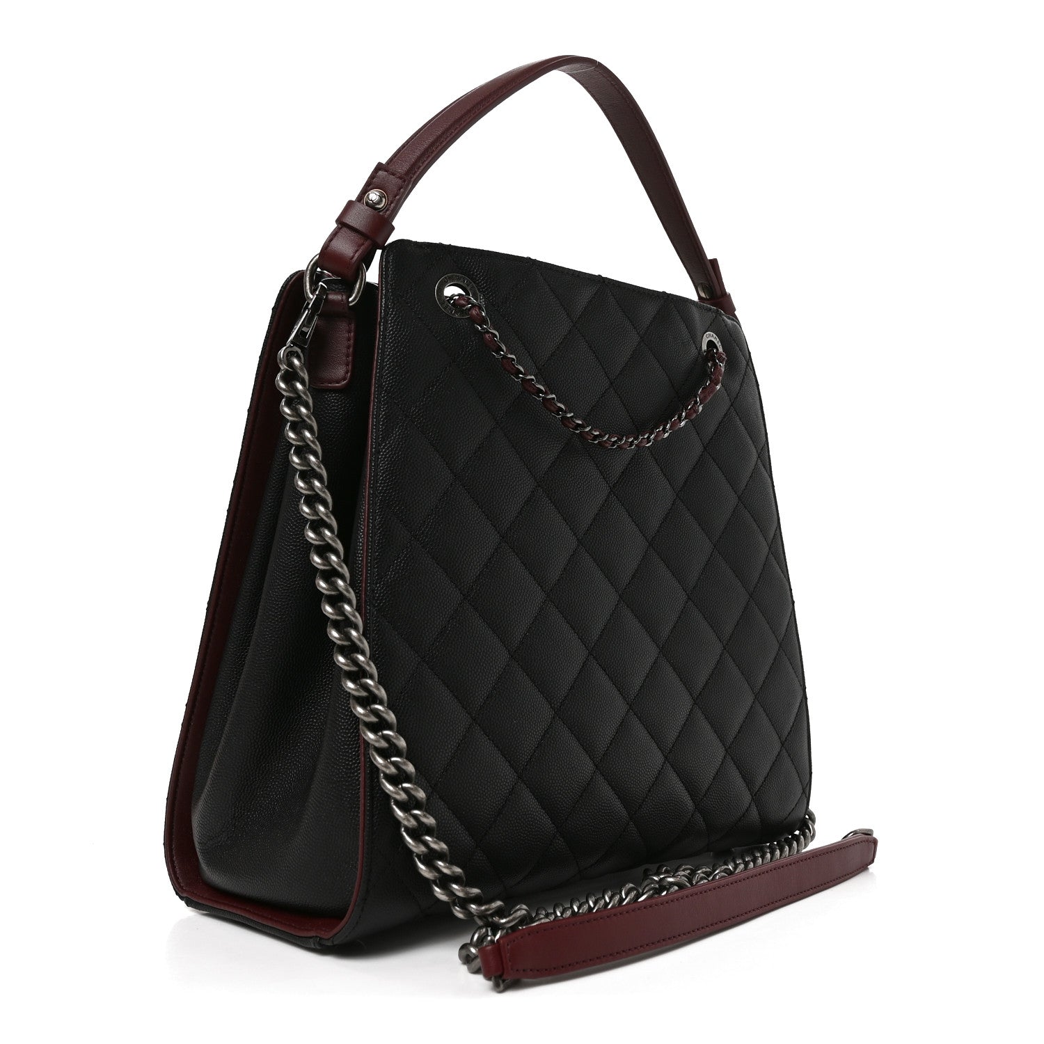 Caviar Quilted Medium CC Bucket Bag Black