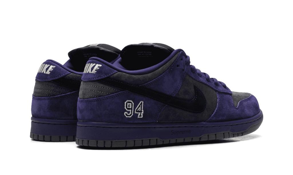 SB Dunk Low “Supreme – Ink”